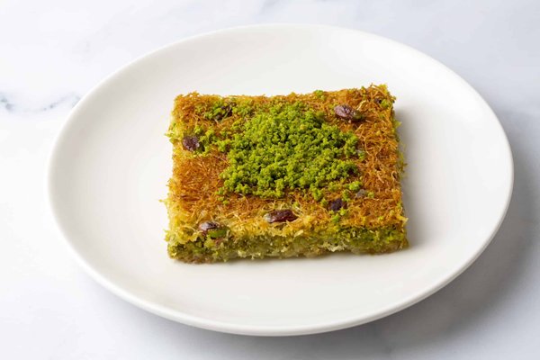 How to Create an Authentic Italian Cioppino Seafood Stew at Home?