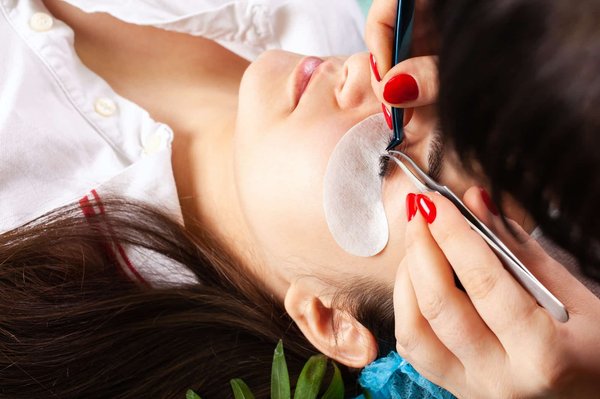 How to Navigate the UK's Permitted Development Rights for Property Extensions?