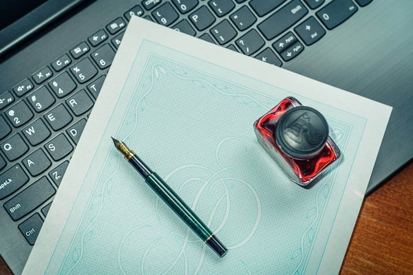 What Are the Steps to Achieving ISO 27001 Certification for UK Tech SMEs?